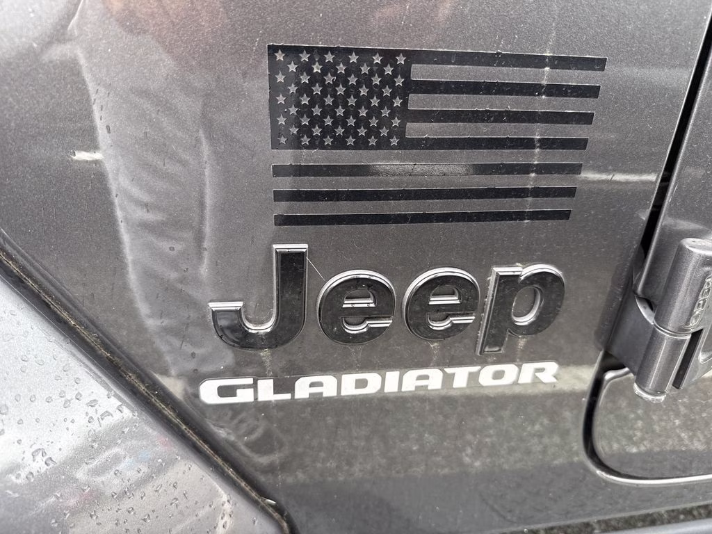 2021 Granite Crystal Metallic Clearcoat Jeep Gladiator High Altitude 4X4 Truck