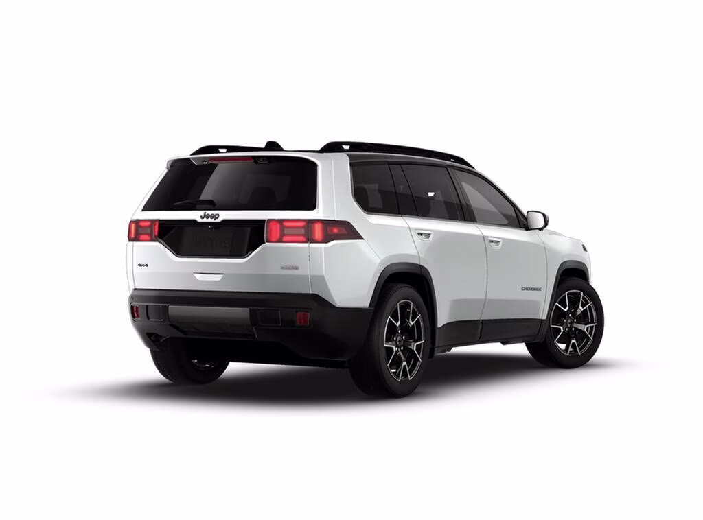 2026 Silver Zynith Clear Coat Jeep Cherokee Cherokee Overland 4x4 SUV