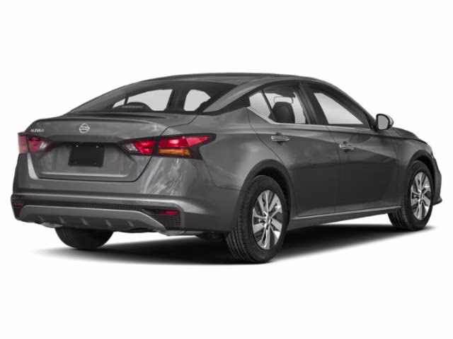 2022 Gun Metallic Nissan Altima 2.5 S FWD Sedan