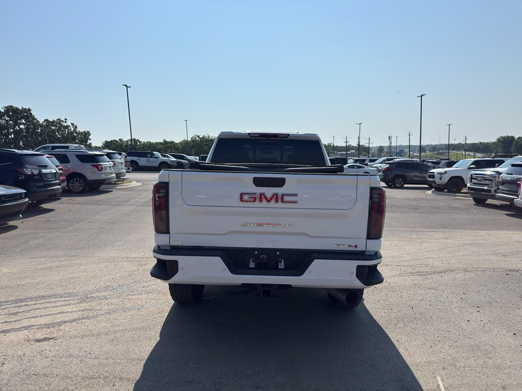 2026 Summit White GMC Sierra AT4 4X4 Truck