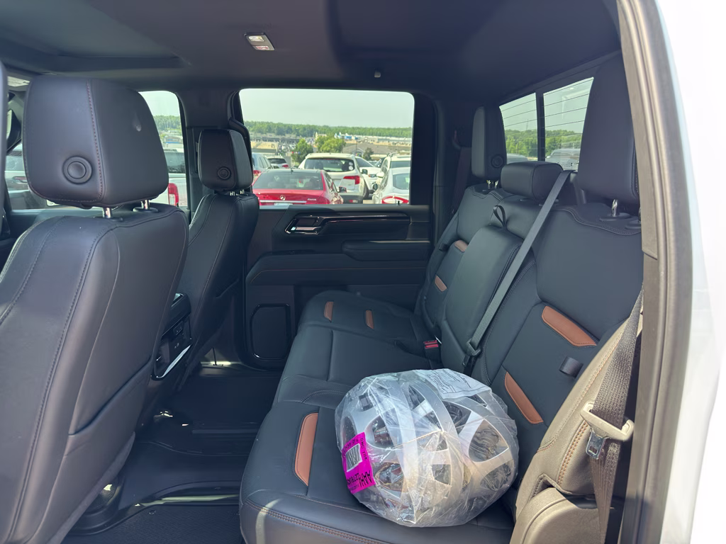 2026 Summit White GMC Sierra AT4 4X4 Truck