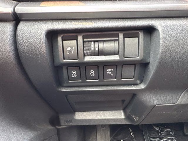 2021 Ice Silver Metallic Subaru Crosstrek Limited AWD SUV