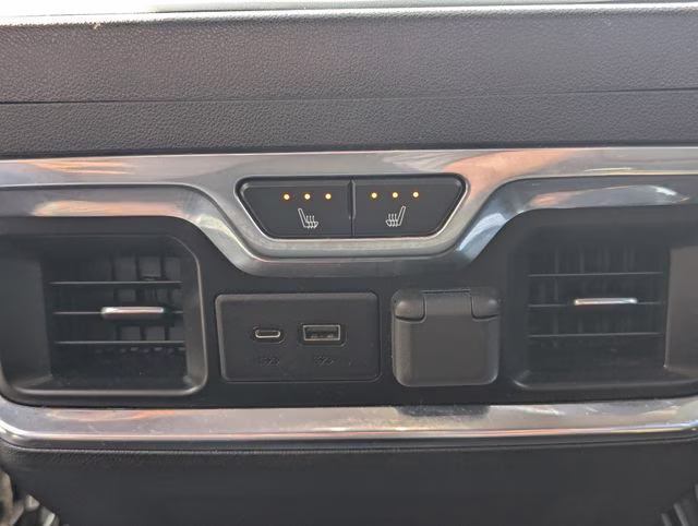 2023 White GMC Sierra 3500HD Denali 4X4 Truck