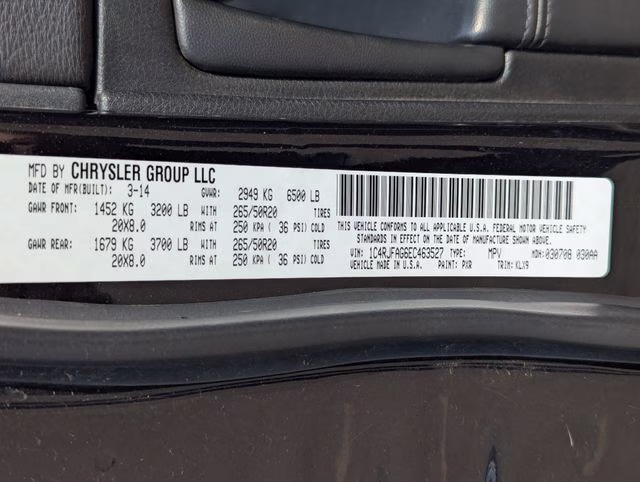 2014 Brilliant Black Crystal Pearlcoat Jeep Grand Cherokee Altitude 4X4 SUV