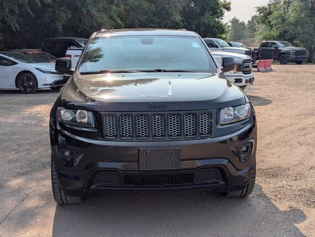 2014 Brilliant Black Crystal Pearlcoat Jeep Grand Cherokee Altitude 4X4 SUV