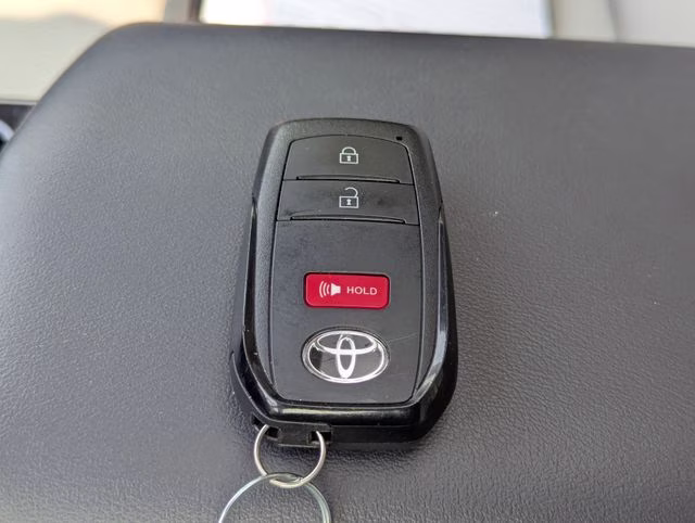 2025 Wind Chill Pearl Toyota Prius Limited AWD Hatchback