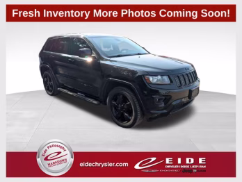 2014 Brilliant Black Crystal Pearlcoat Jeep Grand Cherokee Altitude 4X4 SUV
