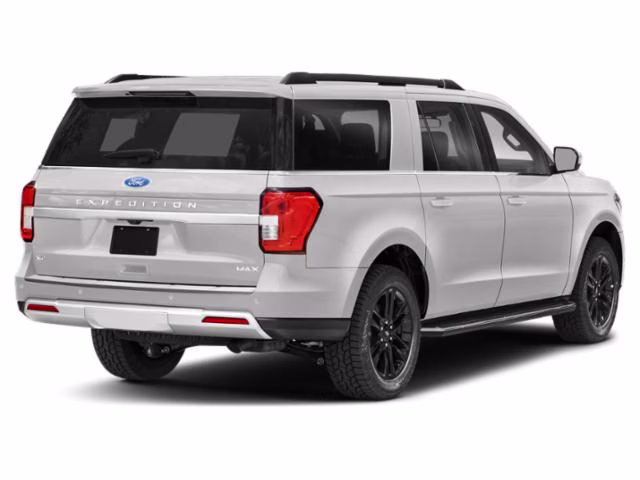 2022 Star White Metallic Tri-Coat Ford Expedition Max XLT RWD SUV