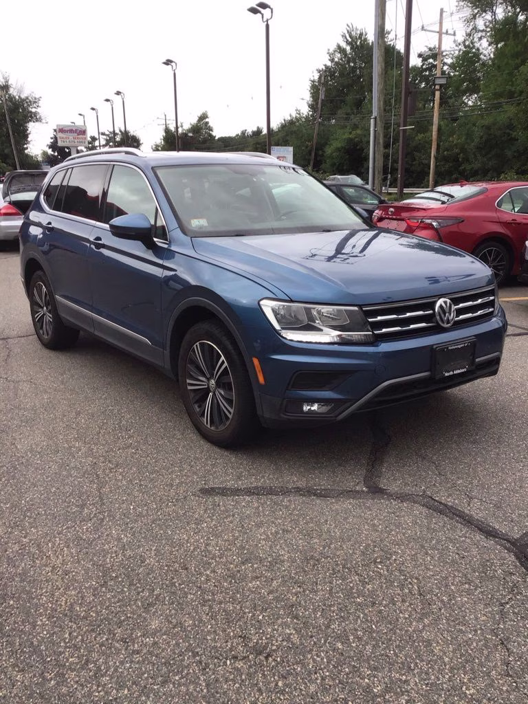 2018 Blue Metallic Volkswagen Tiguan 2.0T SEL AWD SUV