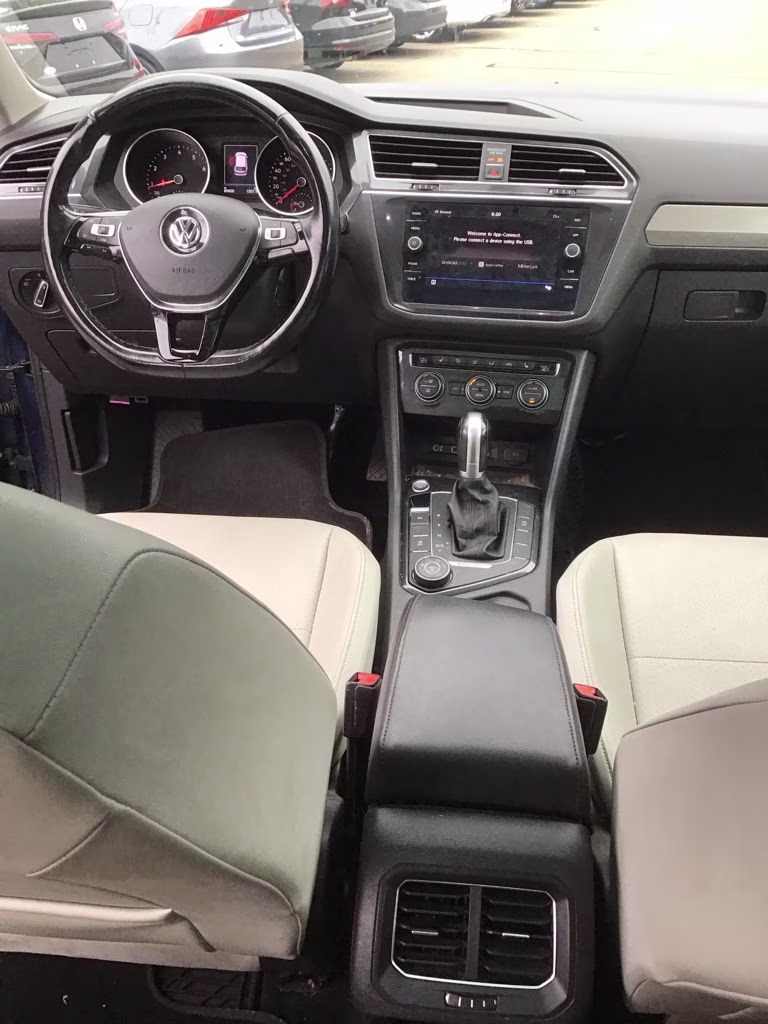 2018 Blue Metallic Volkswagen Tiguan 2.0T SEL AWD SUV