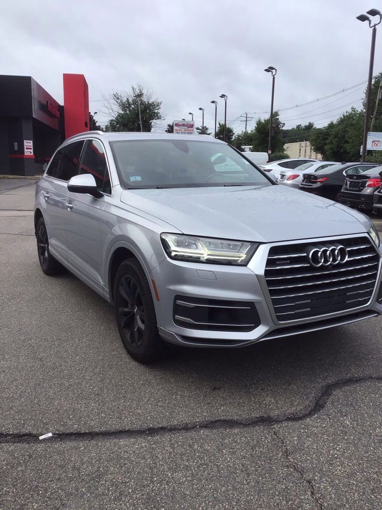 2017 Silver Metallic Audi Q7 3.0T Premium Plus AWD SUV