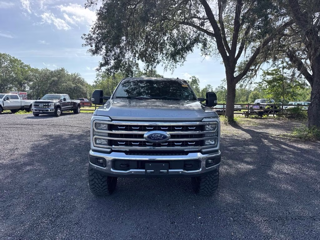 2024 Silver Metallic Ford Super Duty F-250 SRW Lariat 4X4 Truck