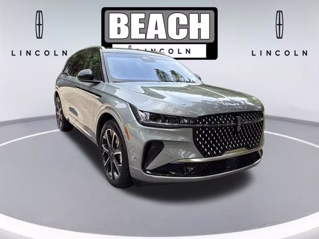 2024 Lustrous Gray Metallic Clearcoat Lincoln Nautilus Reserve AWD SUV