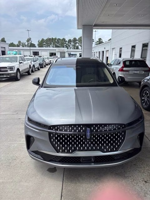 2024 Gray Metallic Lincoln Nautilus Reserve AWD SUV