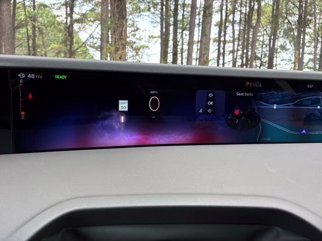2024 Lustrous Gray Metallic Clearcoat Lincoln Nautilus Reserve AWD SUV