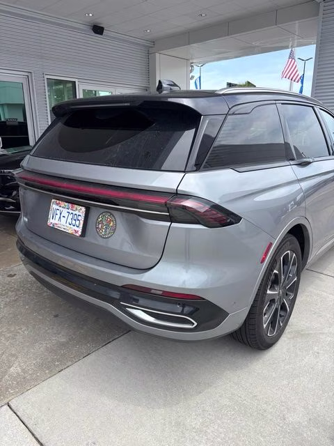2024 Gray Metallic Lincoln Nautilus Reserve AWD SUV