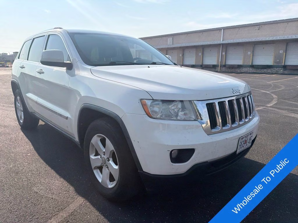 2012 Stone White Clearcoat Jeep Grand Cherokee Laredo 4X4 SUV