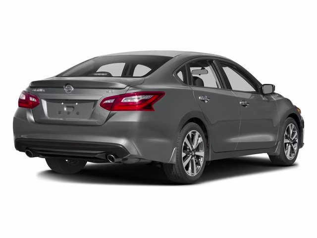 2016 Deep Blue Pearl Nissan Altima 2.5 SR FWD Sedan