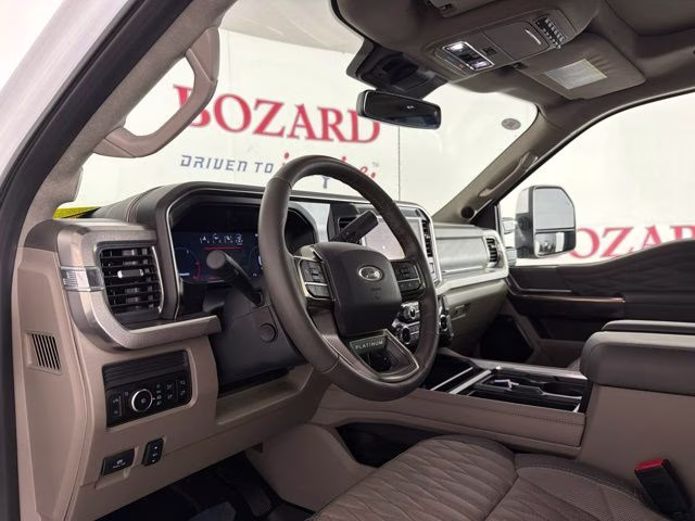 2026 White Metallic Ford Super Duty F-450 DRW Platinum DRW 4X4 Truck