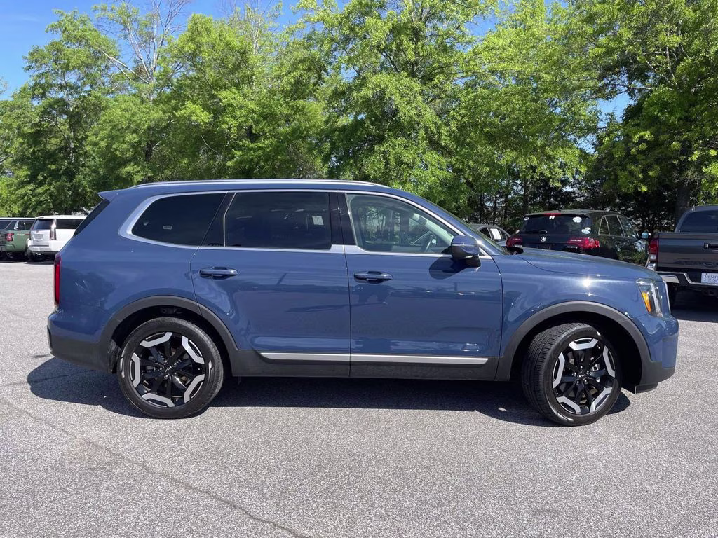 2025 Midnight Lake Blue Kia Telluride S AWD SUV
