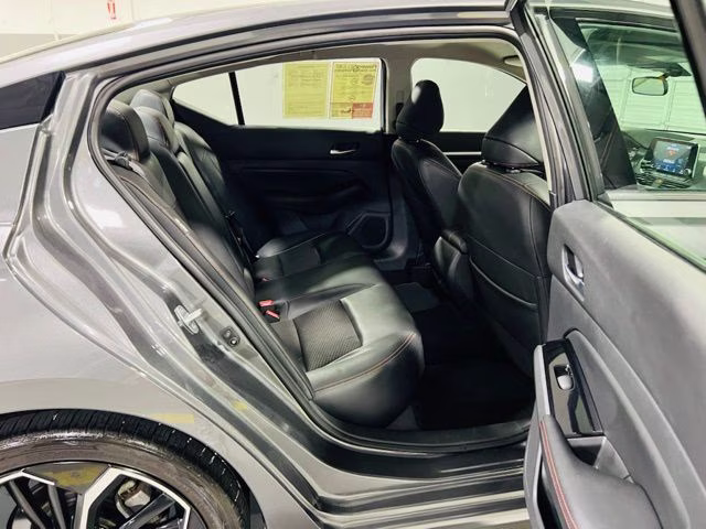 2025 Gun Metallic Nissan Altima 2.5 SR FWD Sedan
