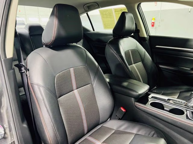 2025 Gun Metallic Nissan Altima 2.5 SR FWD Sedan