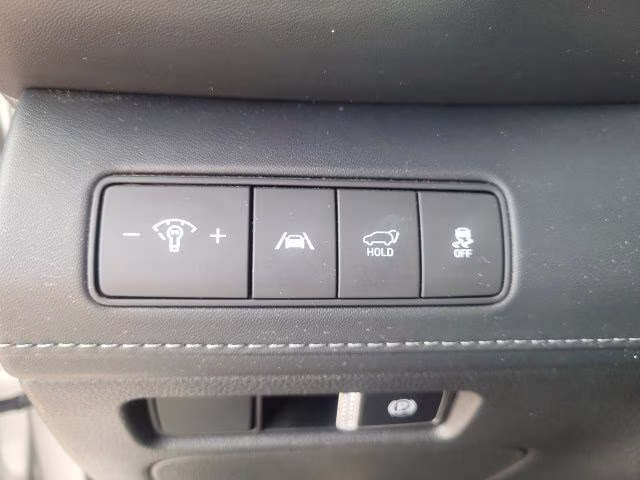 2021 Shimmering Silver Hyundai Santa Fe Limited FWD SUV