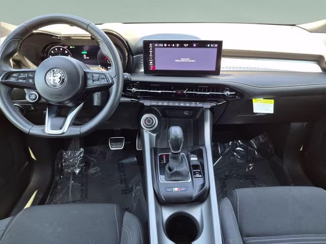 2025 Alfa Black Alfa Romeo Tonale Base AWD SUV