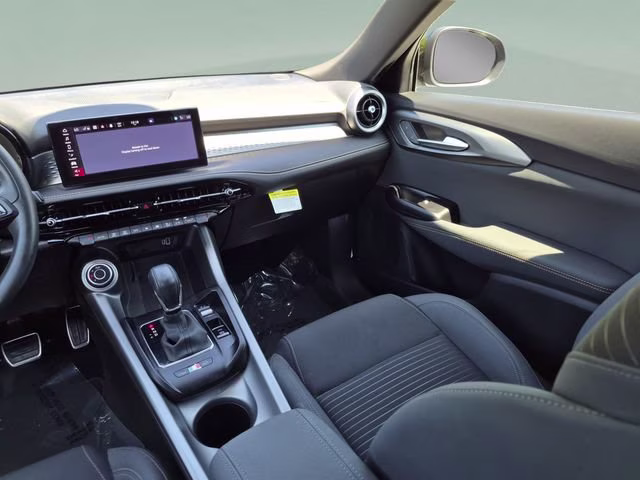 2025 Alfa Black Alfa Romeo Tonale Base AWD SUV