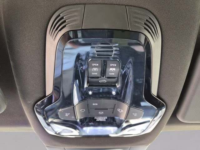 2025 Alfa Black Alfa Romeo Tonale Base AWD SUV