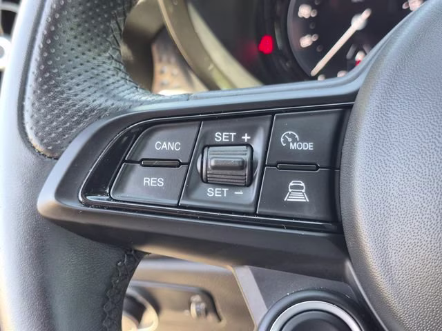 2025 Alfa Black Alfa Romeo Tonale Base AWD SUV