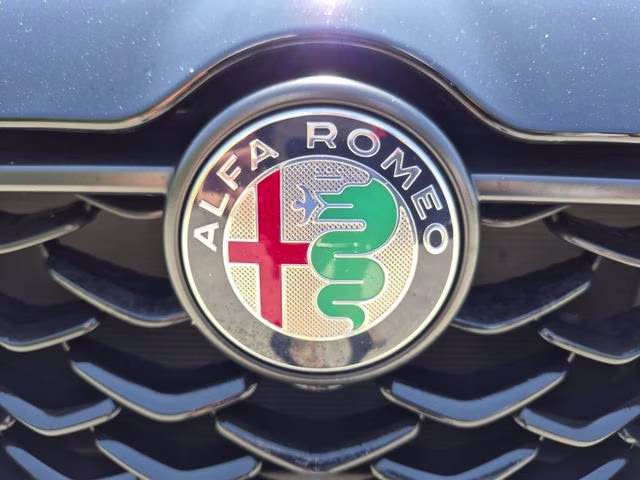 2025 Alfa Black Alfa Romeo Tonale Base AWD SUV