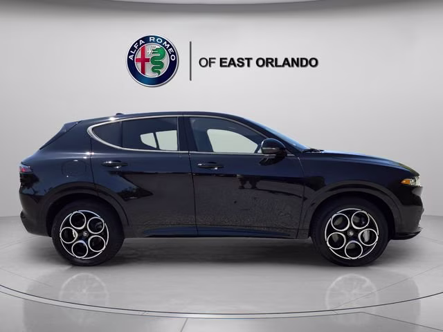 2025 Alfa Black Alfa Romeo Tonale Base AWD SUV