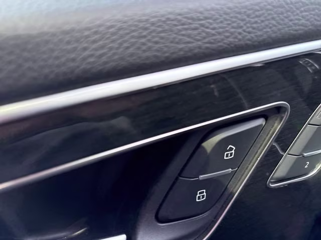 2024 Vicuna Beige Metallic Audi Q7 55 Premium Plus AWD SUV