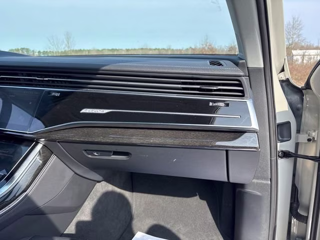 2024 Vicuna Beige Metallic Audi Q7 55 Premium Plus AWD SUV