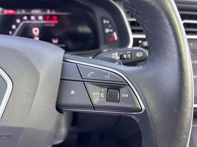 2024 Vicuna Beige Metallic Audi Q7 55 Premium Plus AWD SUV