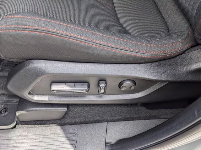 2025 Silver Honda Pilot Sport AWD SUV