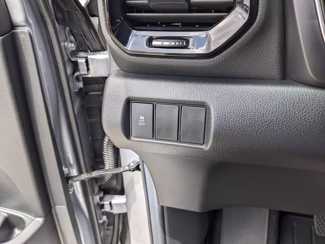 2025 Silver Honda Pilot Sport AWD SUV