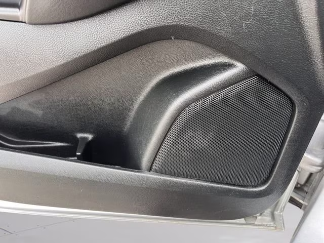 2023 Silver Metallic Ford Edge SEL AWD SUV