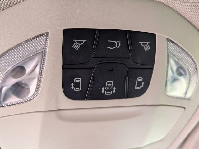 2024 Bright White Clearcoat Chrysler Pacifica Select FWD Van
