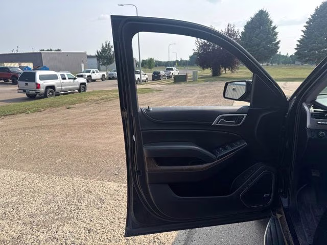 2018 Onyx Black GMC Yukon XL Denali 4X4 SUV