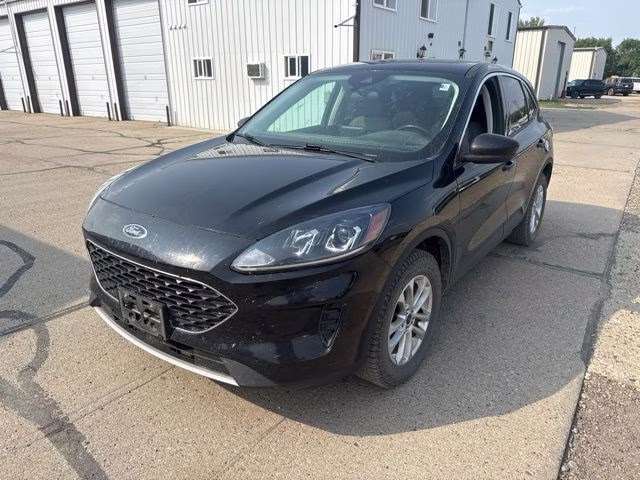 2021 Black Ford Escape SE AWD SUV