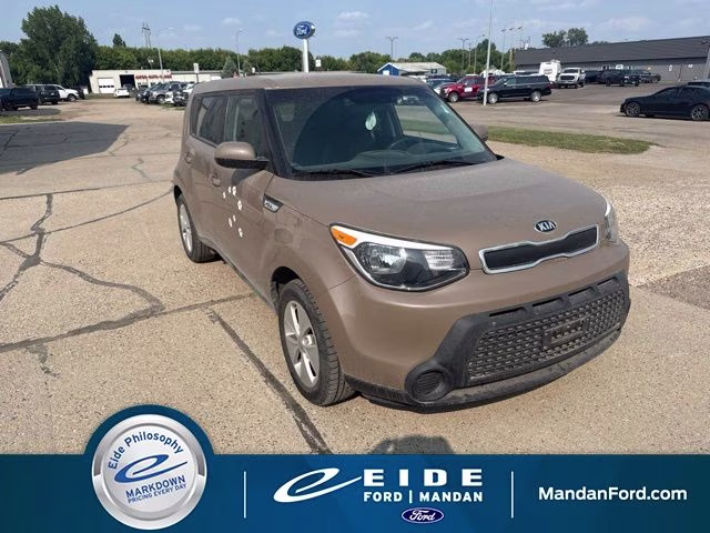 2015 Latte Brown Kia Soul Base FWD Hatchback