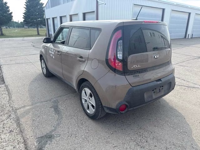 2015 Latte Brown Kia Soul Base FWD Hatchback