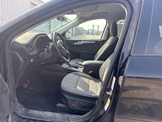 2021 Black Ford Escape SE AWD SUV