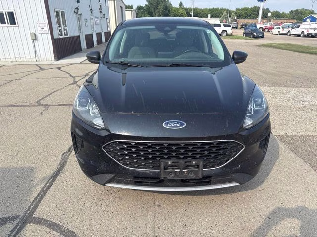 2021 Black Ford Escape SE AWD SUV