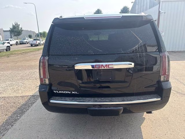 2018 Onyx Black GMC Yukon XL Denali 4X4 SUV