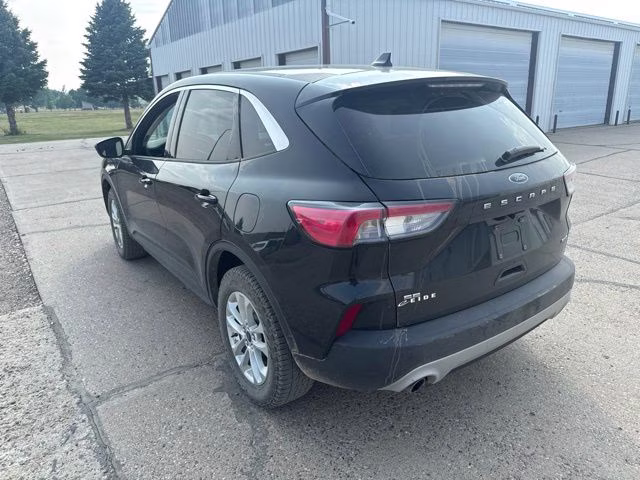 2021 Black Ford Escape SE AWD SUV