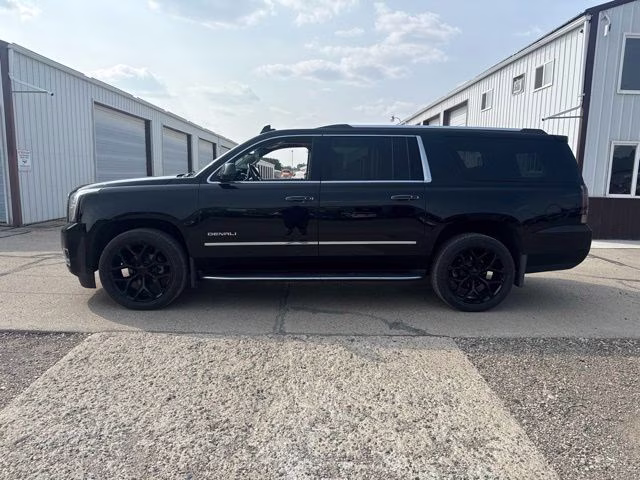 2018 Onyx Black GMC Yukon XL Denali 4X4 SUV