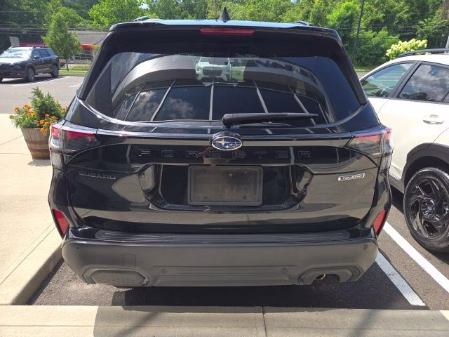 2025 Crystal Black Silica Subaru Forester Touring AWD SUV